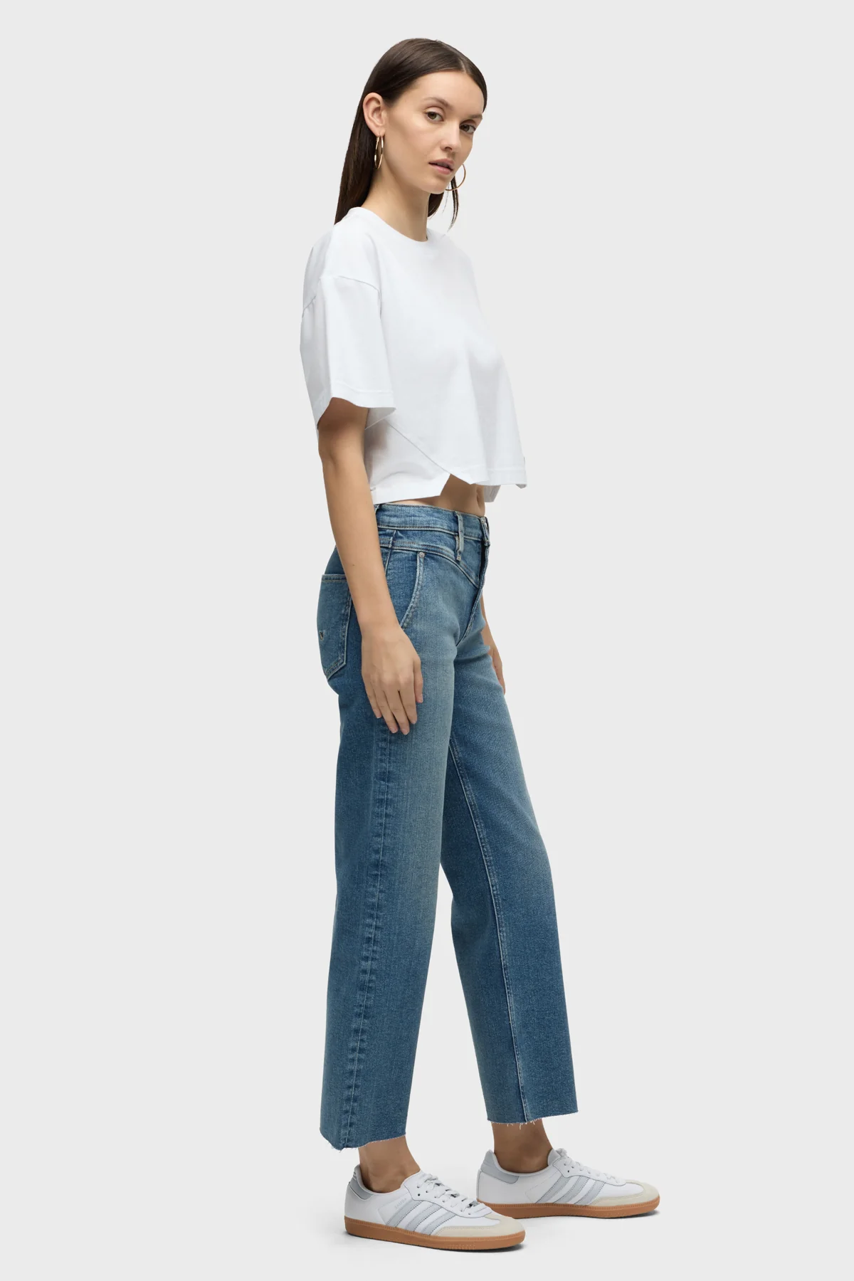 Rosie High-Rise Wide Leg Ankle Jean in Barcelona