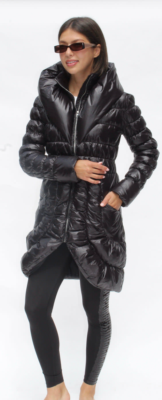 The CoCo LUXE Waterproof Puffer