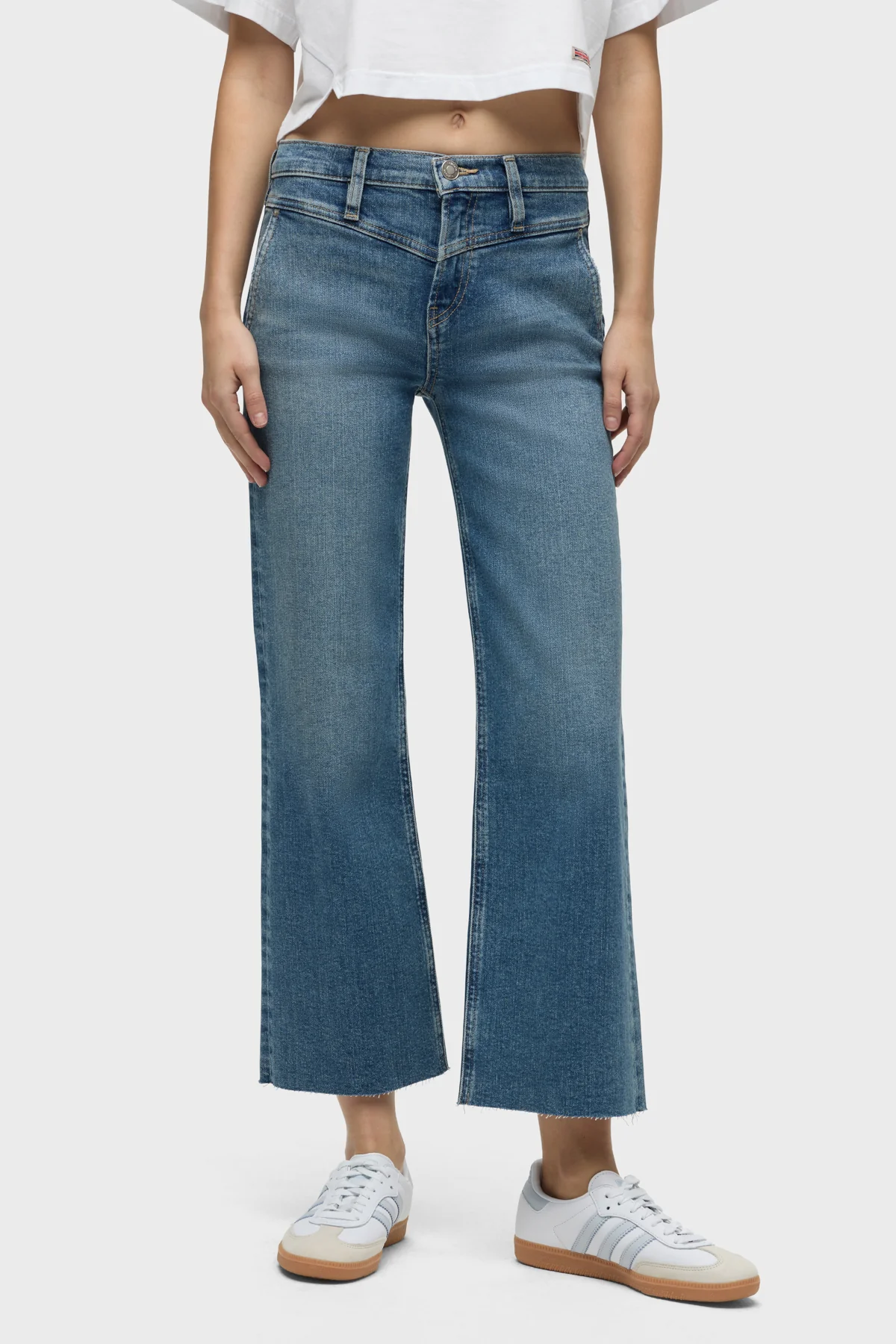 Rosie High-Rise Wide Leg Ankle Jean in Barcelona